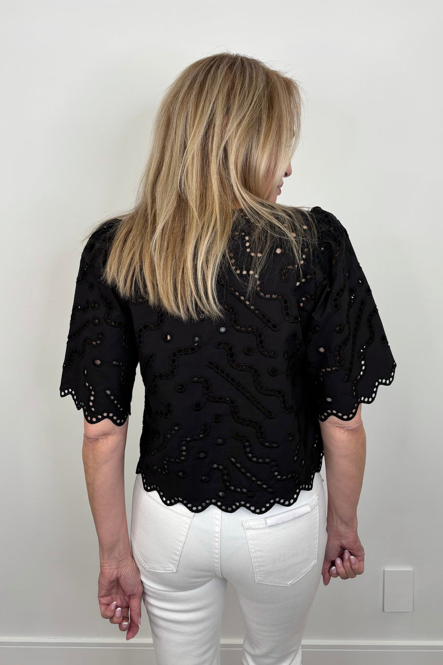 Suncoo Liam Eyelet Half Sleeve Top