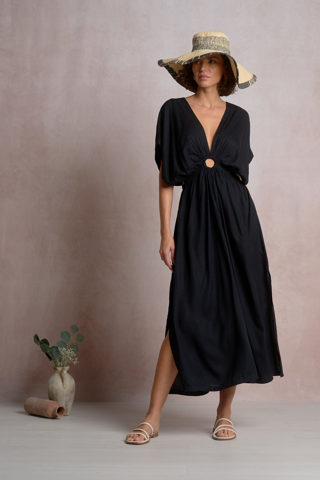 Elan Cutout Maxi Dress | Want Boutique