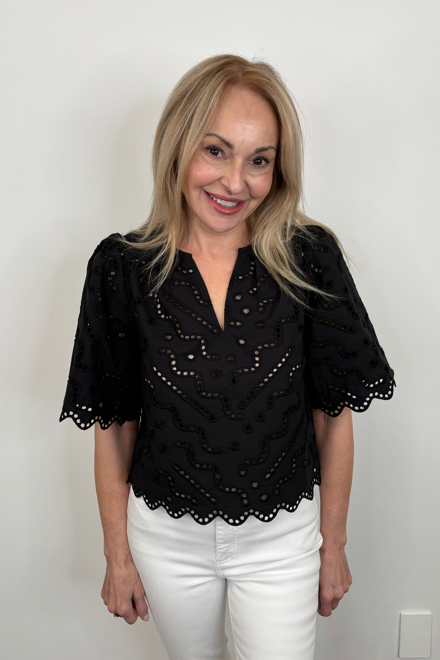 Suncoo Liam Eyelet Half Sleeve Top