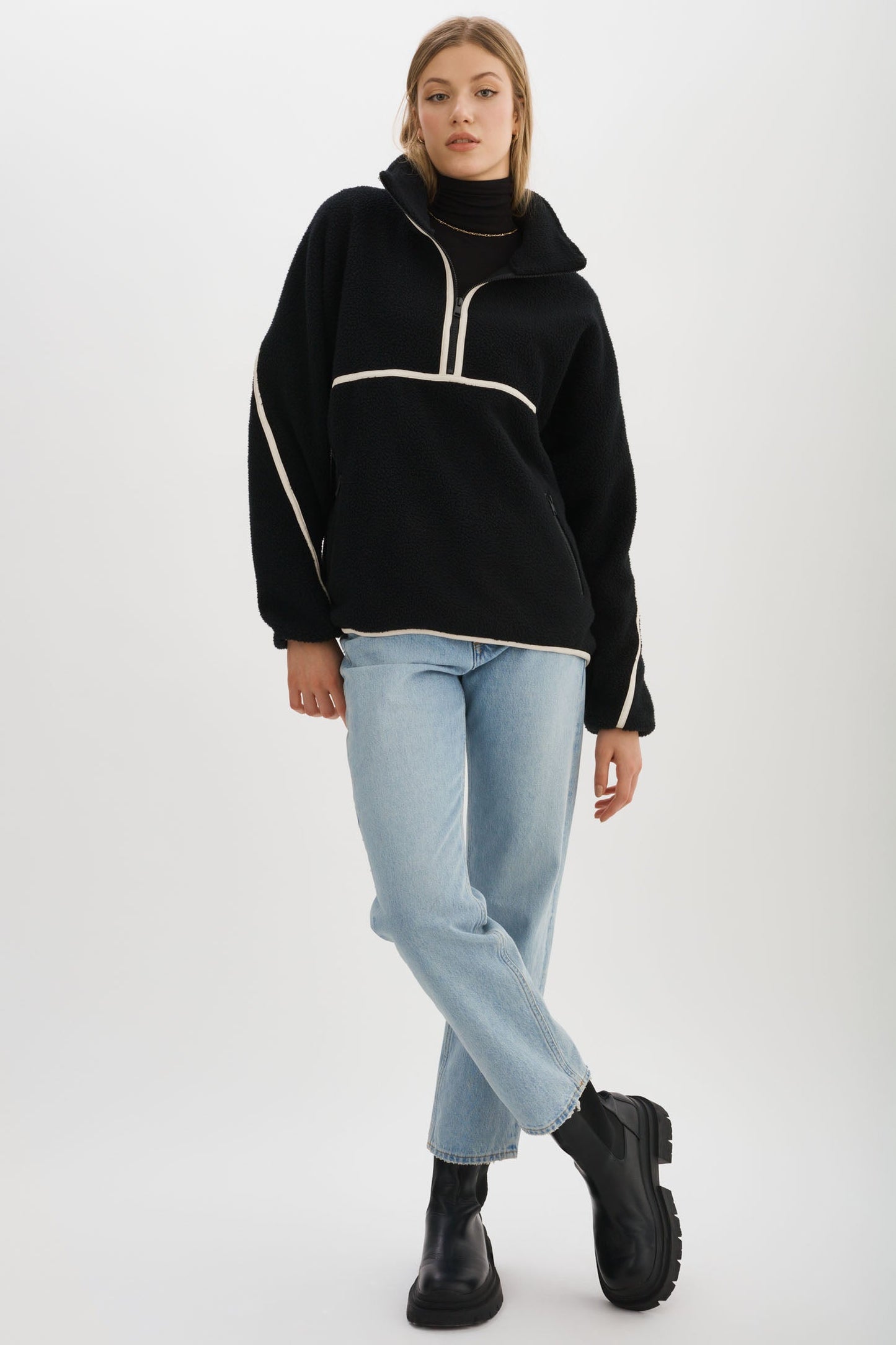 La Marque Helsa Fleece Half Zip Pullover