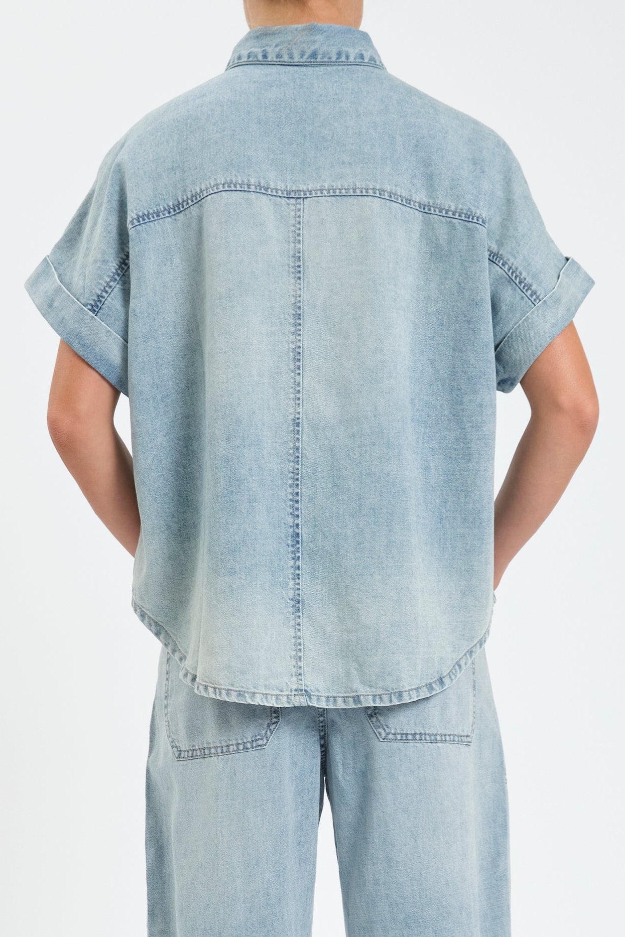 Daze Shore Rolled Sleeve Top