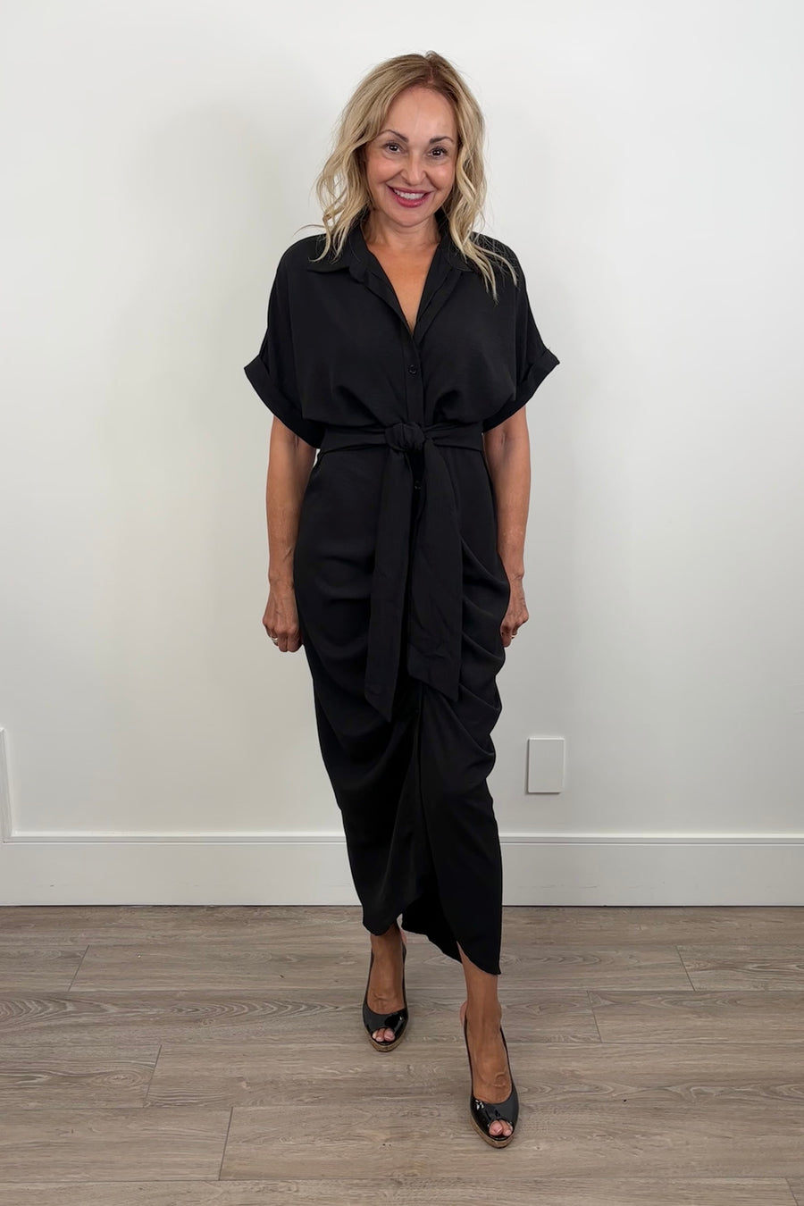 Astrid Tour Front Tie Dress in Black