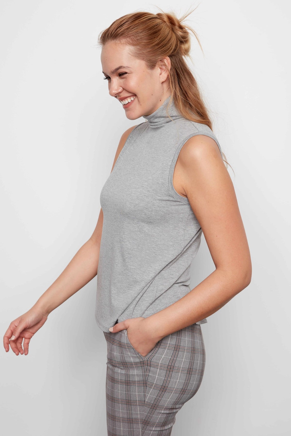 I Love Tyler Madison Kali Sleeveless Turtleneck in Grey