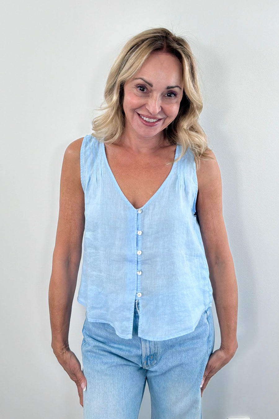 Tissue Linen Sleeveless Top