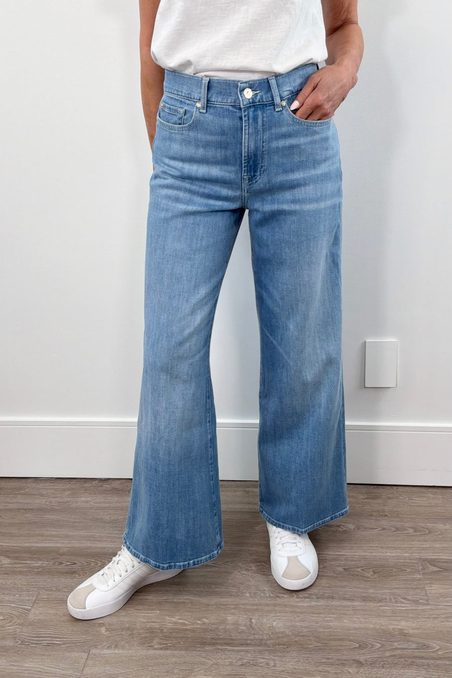 7 For All Mankind Lotta Ankle Jeans