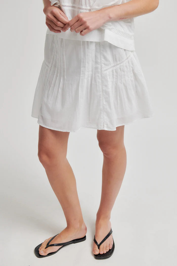 White mini skirt with lace detail 