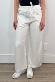 woman wearing a white tencel denim pants