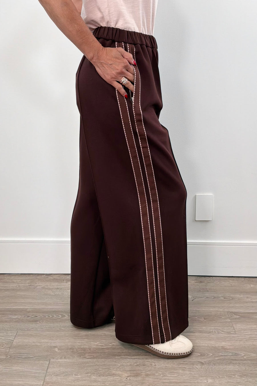 Frnch Wide Leg Pant w/ Pink Side Stripe