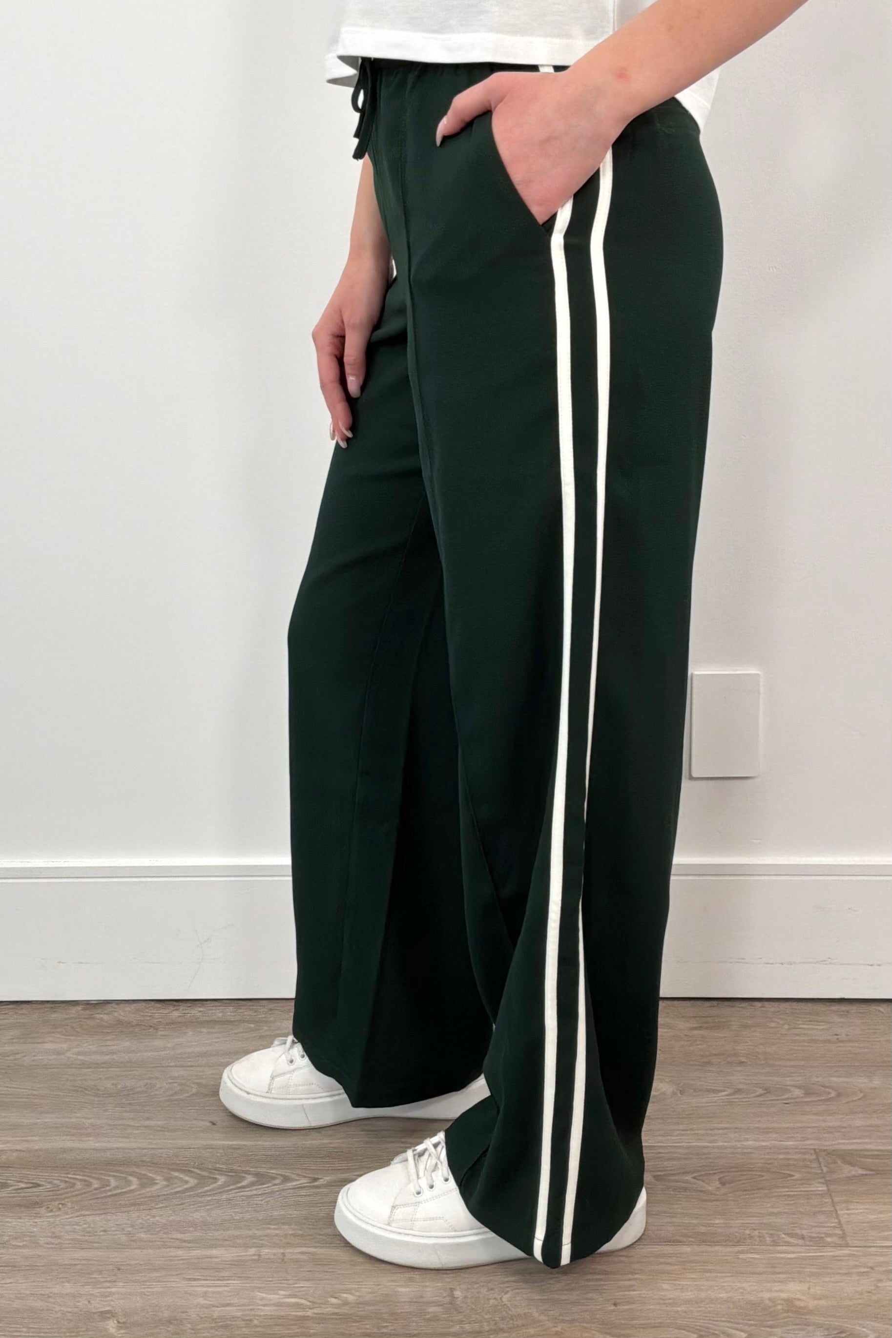 Z Supply Saunder Track Pant | Want Boutique