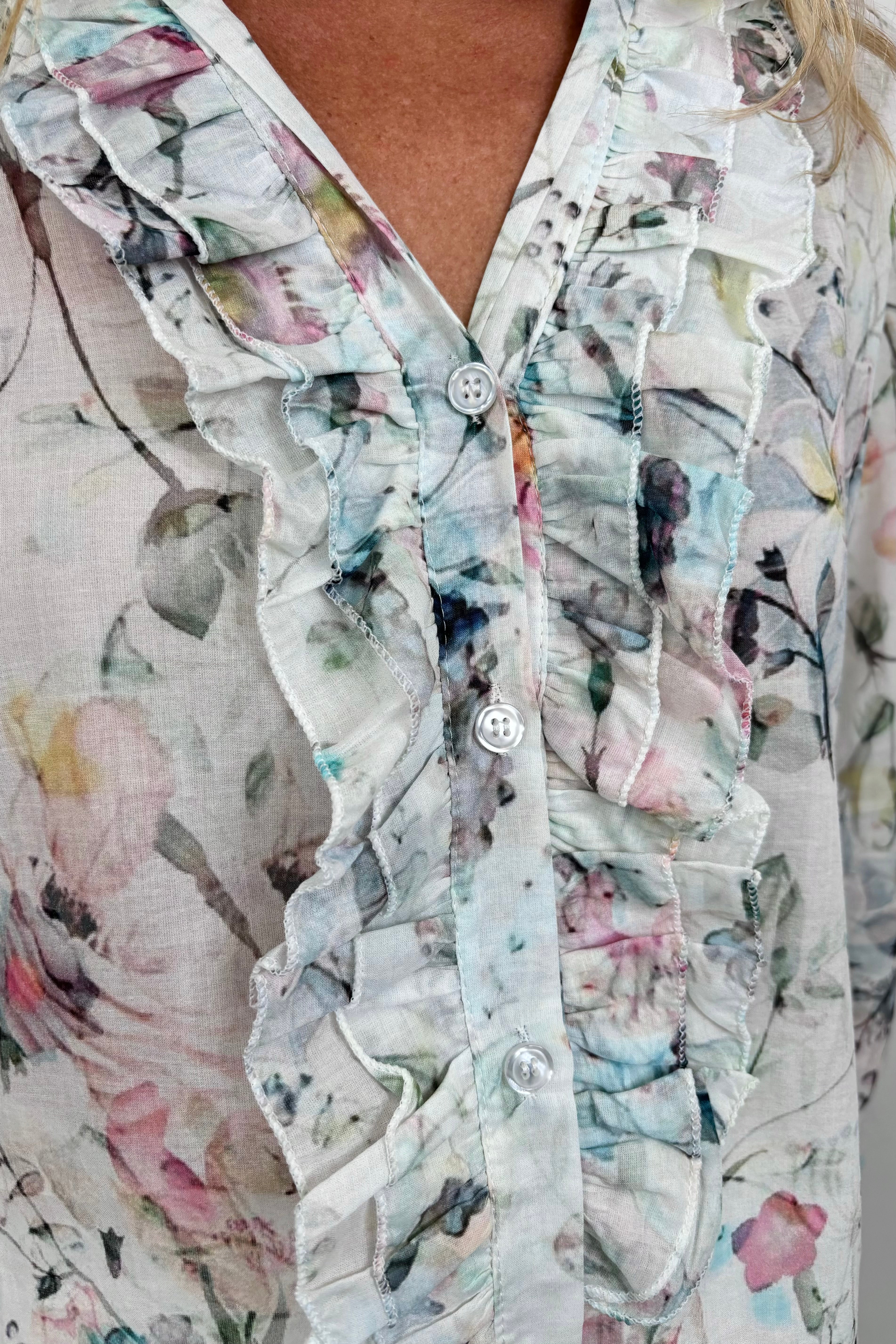 Astrid Dreamer Ruffle Blouse