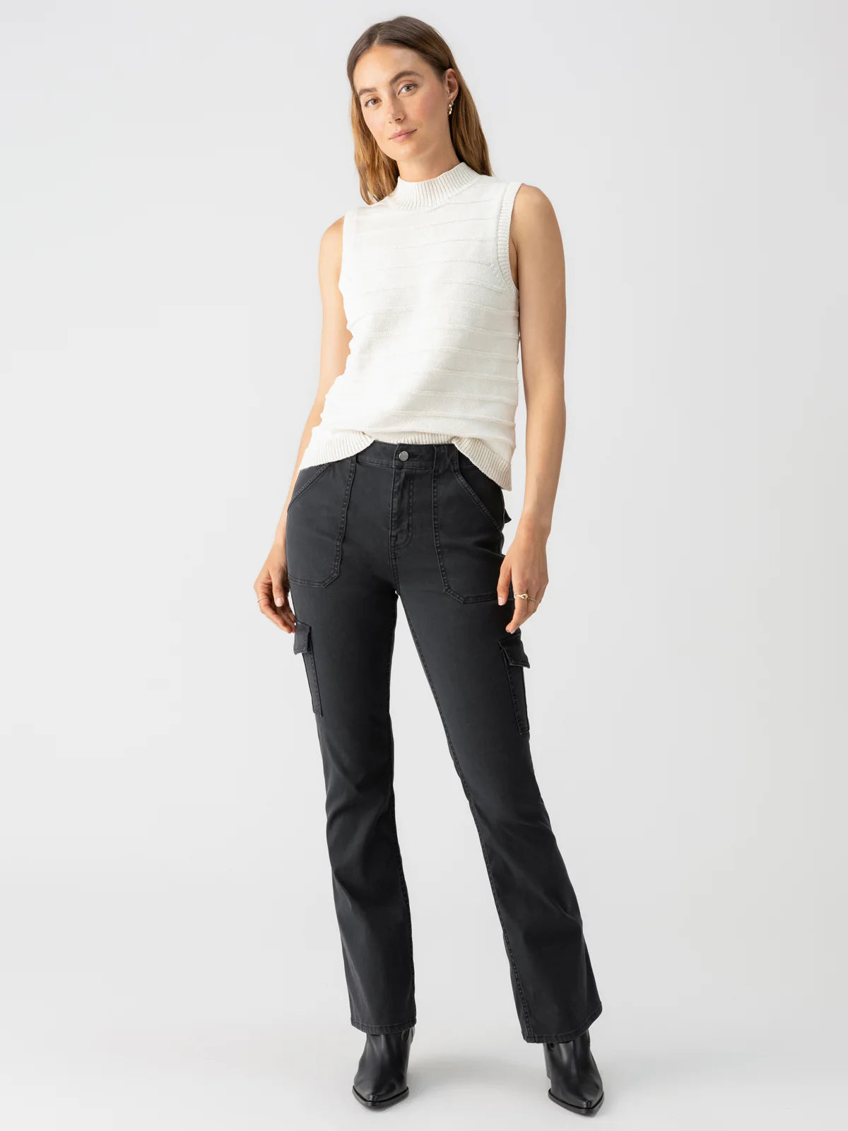 Sanctuary Sculpted Hayden Bootcut Pant in Black