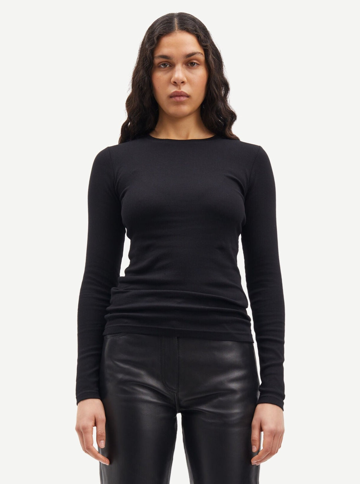 Samsoe Alexa Tee in Black - Size M Available