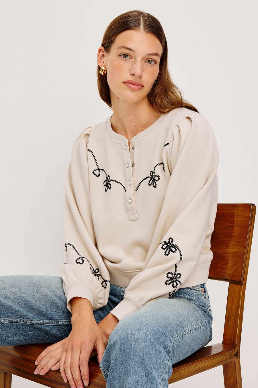Rails Hanne Western Stitch Sweatshirt  – Casual Luxury with a Frontier Twist