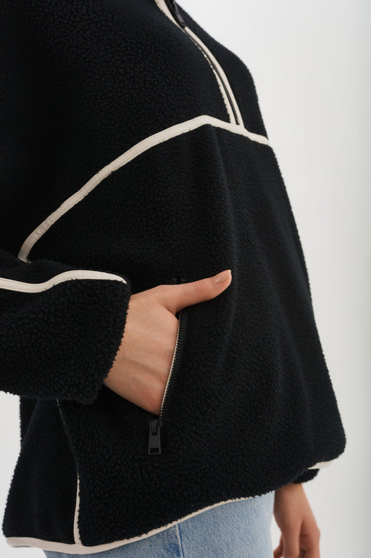 La Marque Helsa Fleece Half Zip Pullover