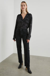 Rails Hunter Shirt in Diffused Charcoal Cheetah