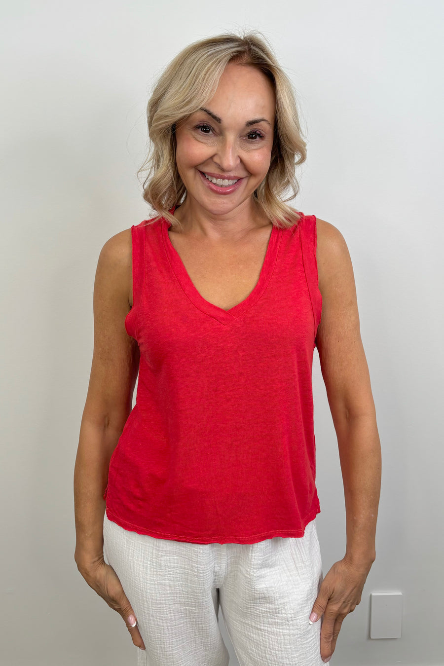 Bobi Banded V-Neck Cropped Tank in Lava