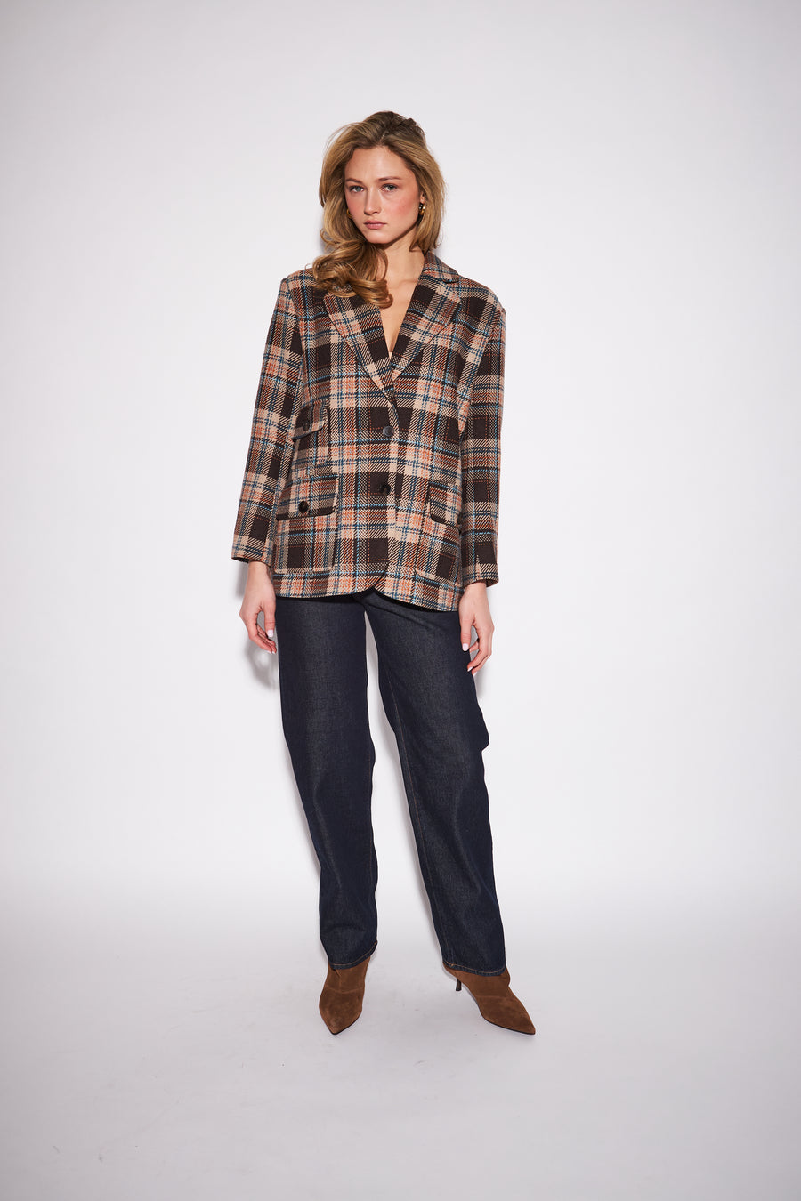 womens brown plaid blazer 