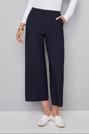 woman wearing a cropped wide leg pant