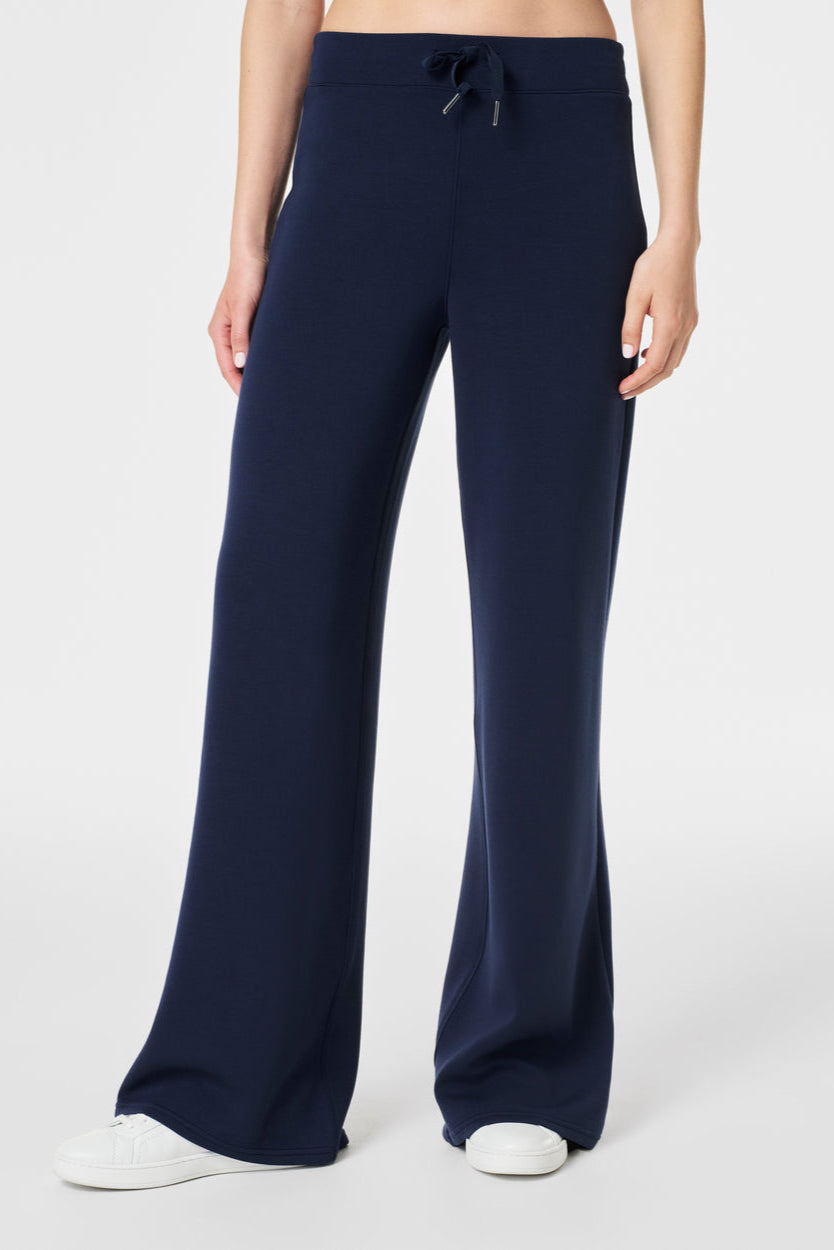 Spanx Air Essentials Pant Wide Leg in Timeless Navy