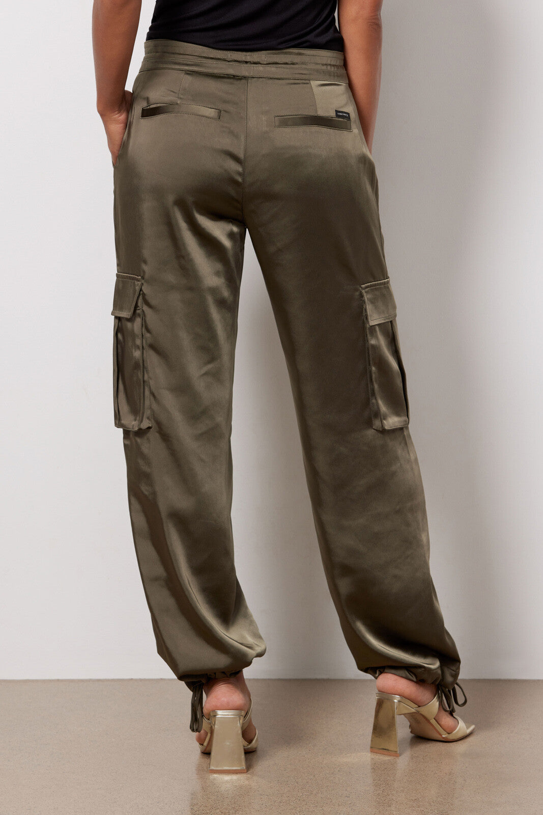 Sanctuary Eve Cargo Pant - Size 26 Available