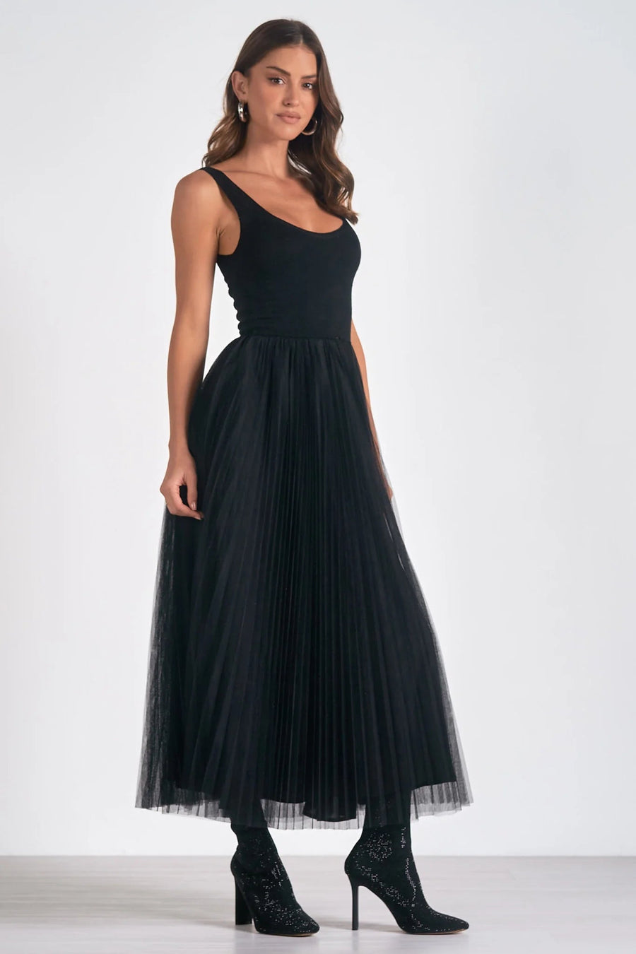 Elan Runway Tulle Bottom Midi Dress