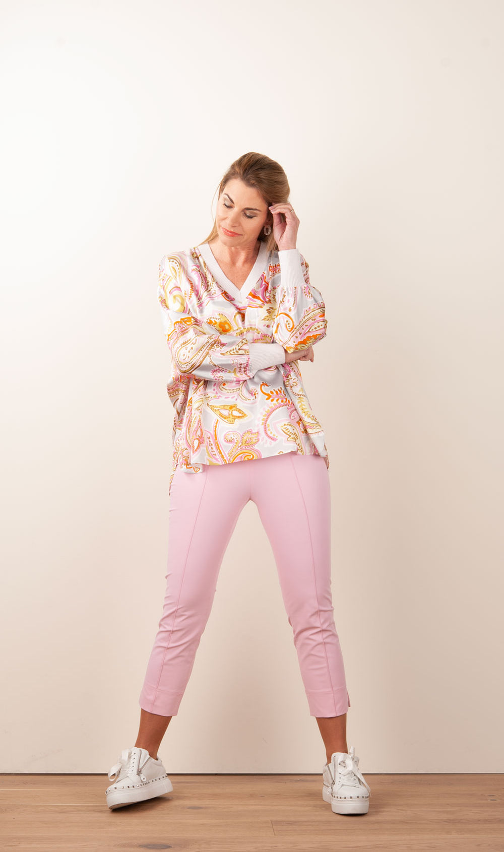 Seductive Capri Cotton Pant in Rosa - Size 36 Available