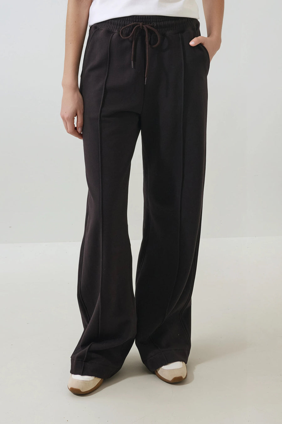 brown tie up jogger pants with relaxed fit and scrunched waist band 