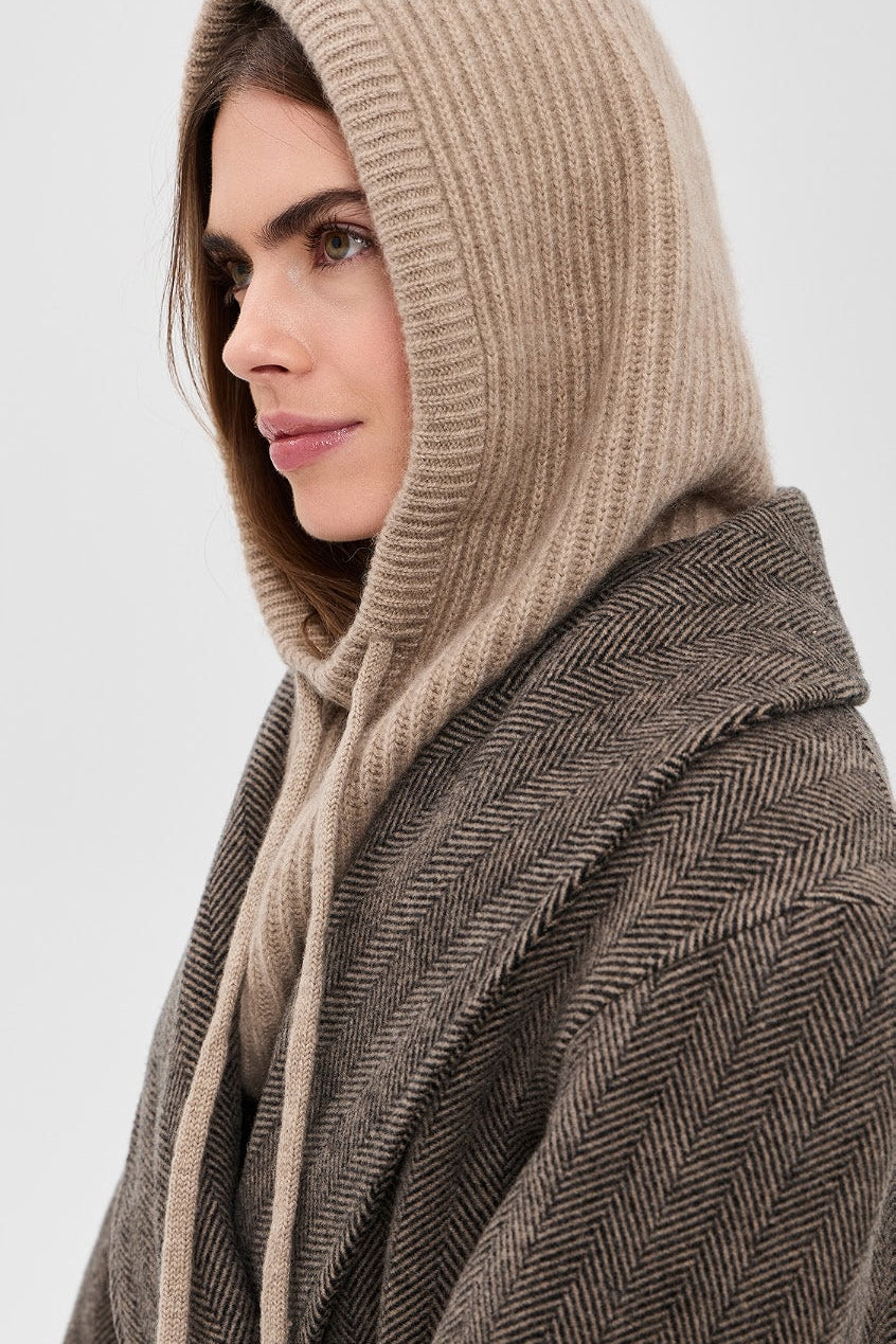 light brown cashmere knitted baklava 