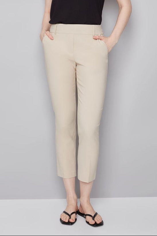 woman wearing a sand ankle pant