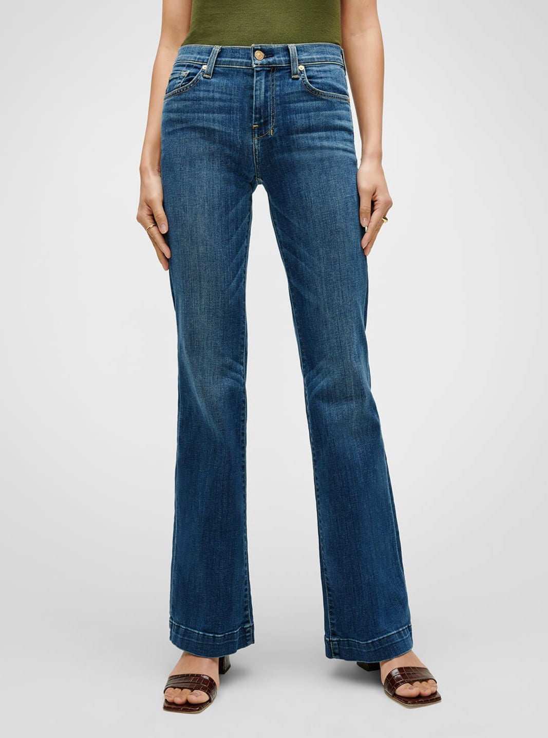 7 For All Mankind Dojo Tailorless in Medium Melrose - Size 31 Available